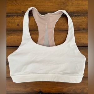 Lululemon Women’s White Sports Bra Size 6